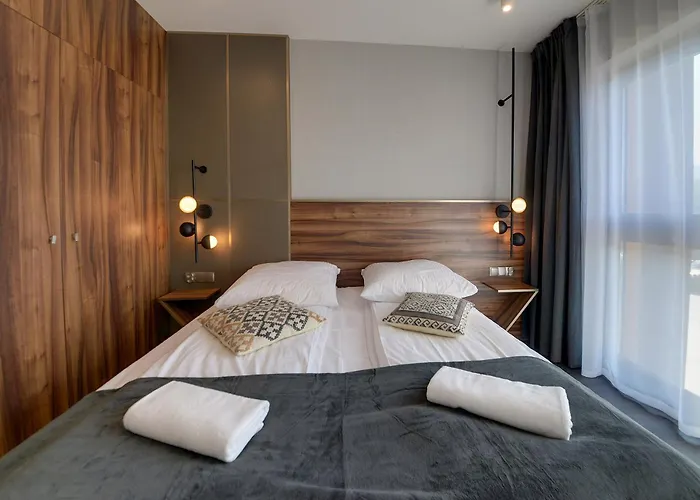 Rentplanet - Karkonoskie דירה *